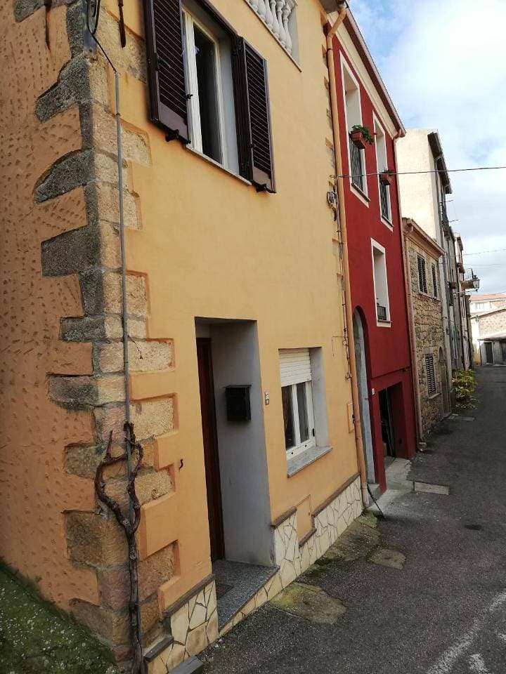 Foto 9 von 12: Three-Bedroom House