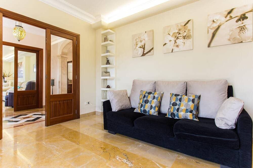 Foto 7 von 30: Cozy home in Manacor with private swimming pool, can be inside or outside