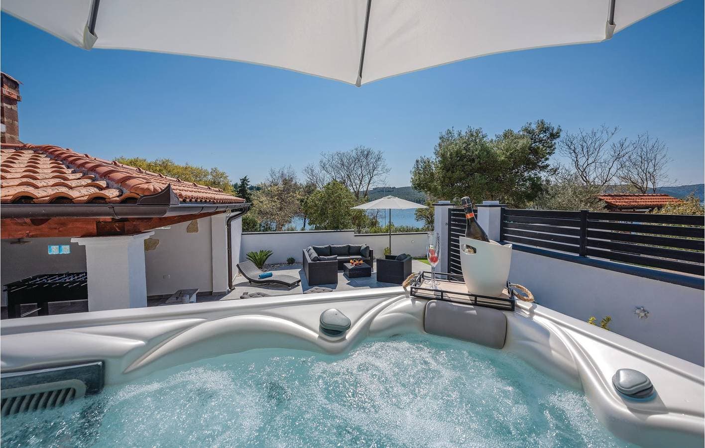 Foto 4 von 31: Gemütliche Ferienwohnung mit Terrasse, in Strandnähe und mit Parkplatz – ideal für einen Kurzurlaub