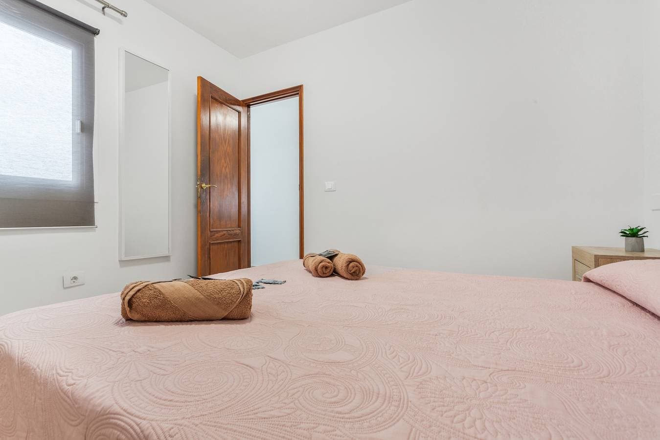 Foto 13 von 25: Ferienwohnung 'Precioso Ático Vista Teide' mit Bergblick, WLAN und Klimaanlage