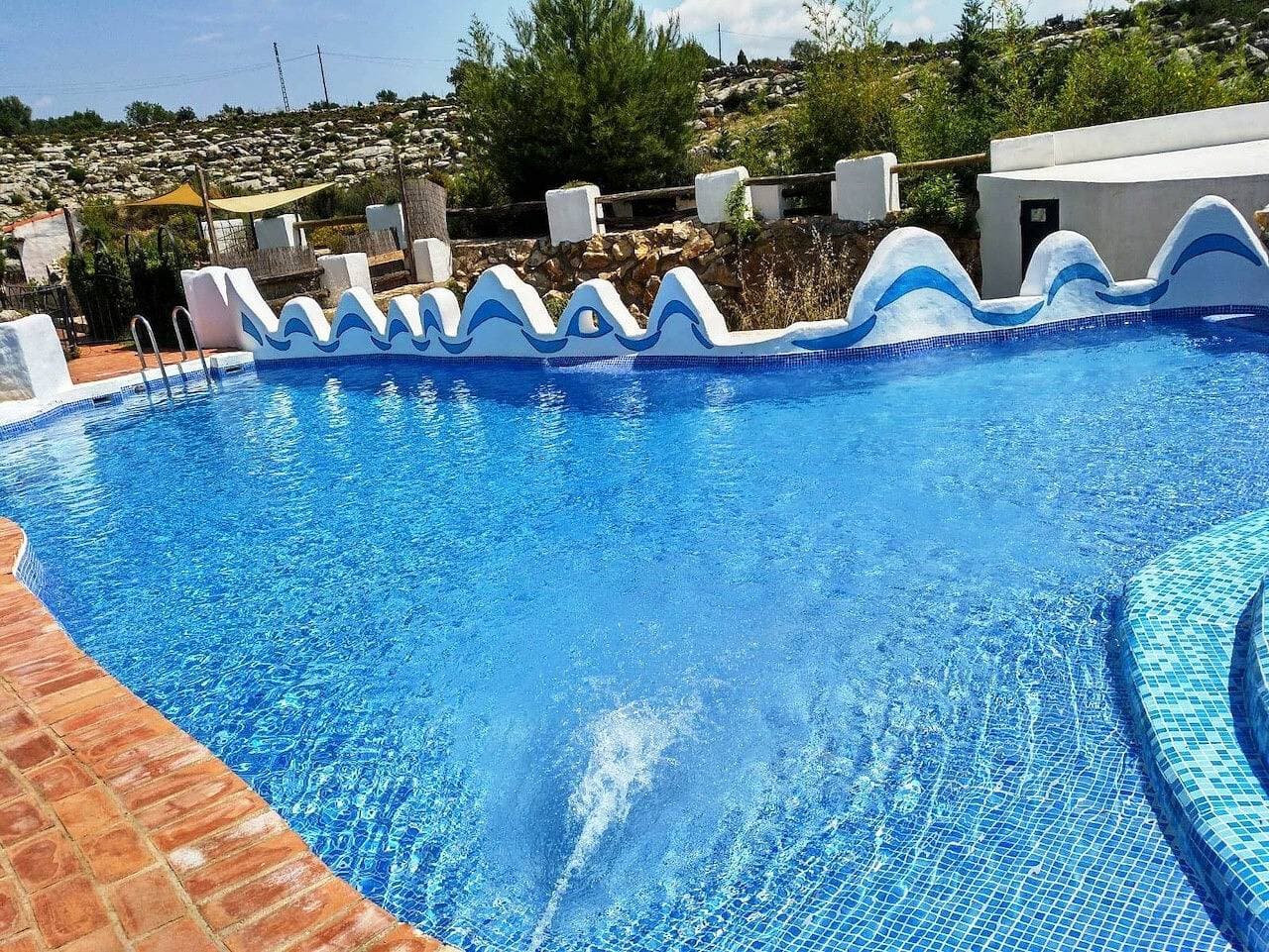 Foto 2 von 31: Ferienhaus 'El Cup' mit Bergblick, Gemeinschaftspool und privater Terrasse