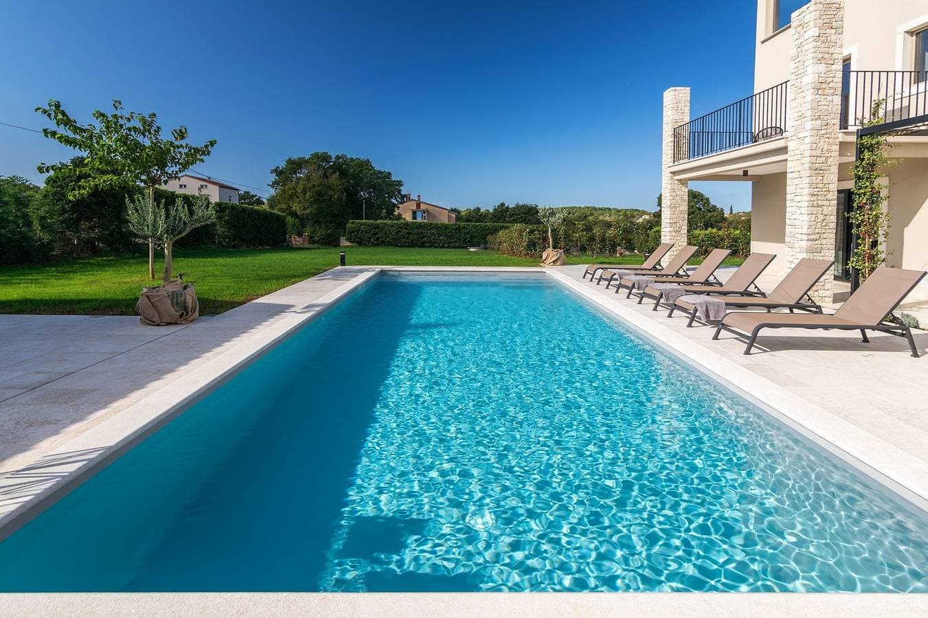 Foto 10 von 74: Wunderschöne Villa San Martino befindet sich in der Nähe von der schönen Stadt Rovinj.
