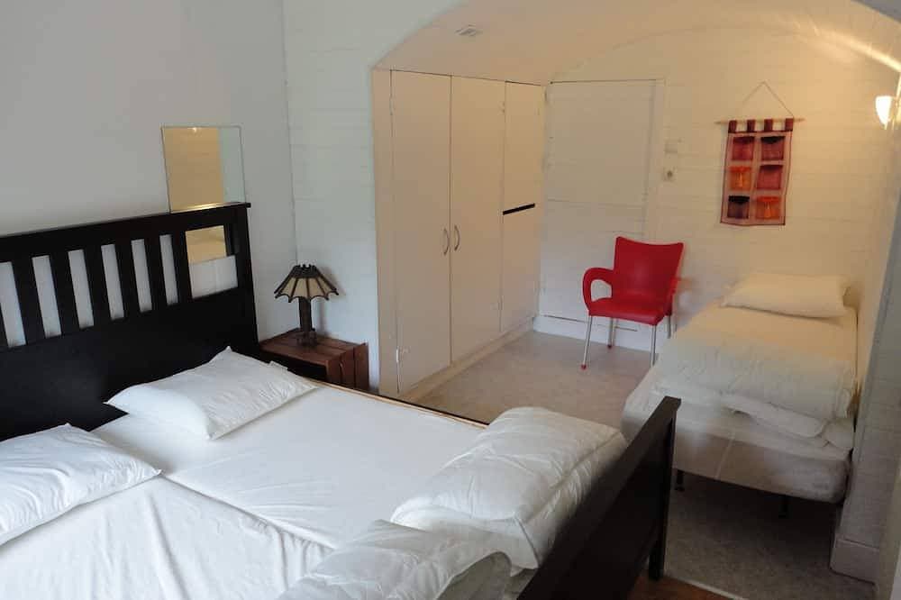 Foto 2 von 26: Geräumige Wohnung mit großer Terrasse in der Natur