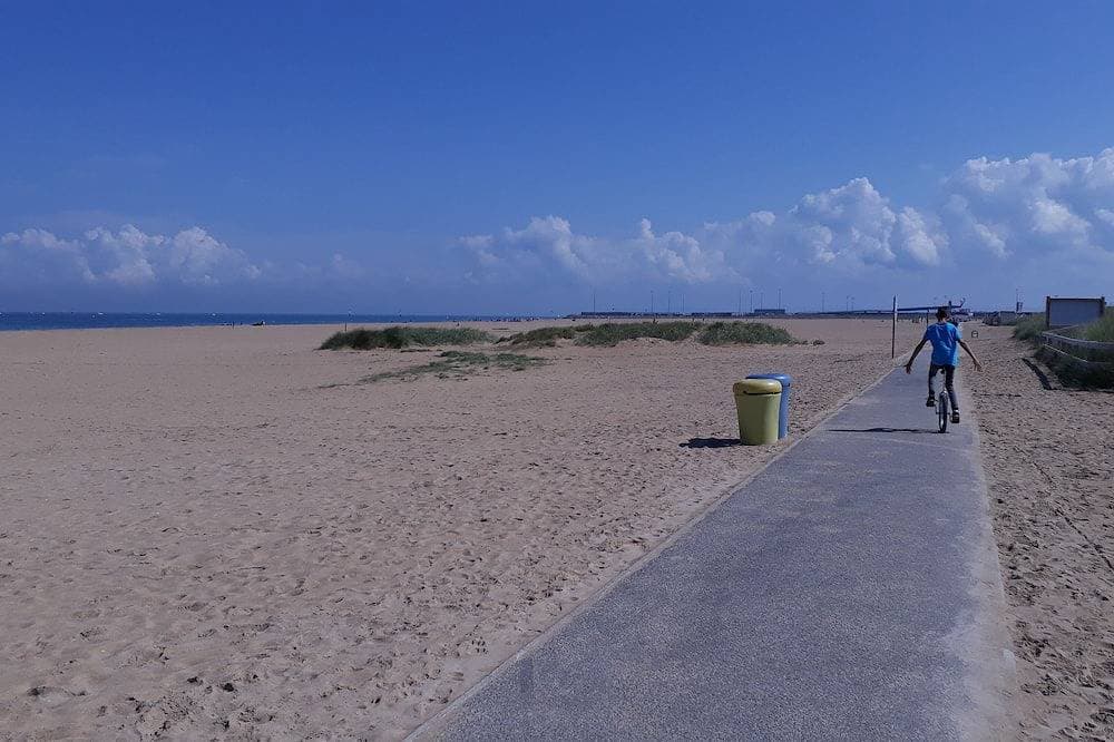 Foto 11 von 16: Ruhiges Studio und 3 km vom Strand entfernt