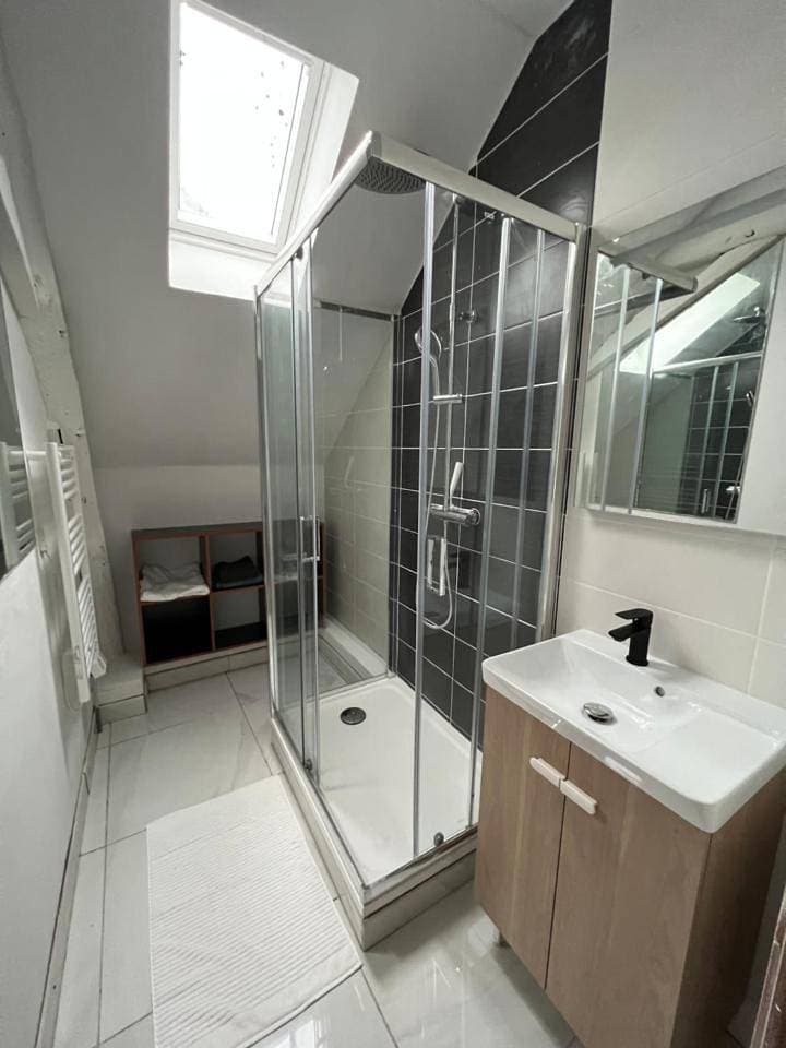Foto 6 von 11: Two-Bedroom Apartment