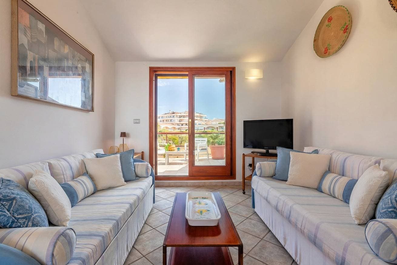 Foto 13 von 35: Vittoria Penthouse im Zentrum von Alghero mit großer Terrasse mit Blick auf das Meer, Parkplatz