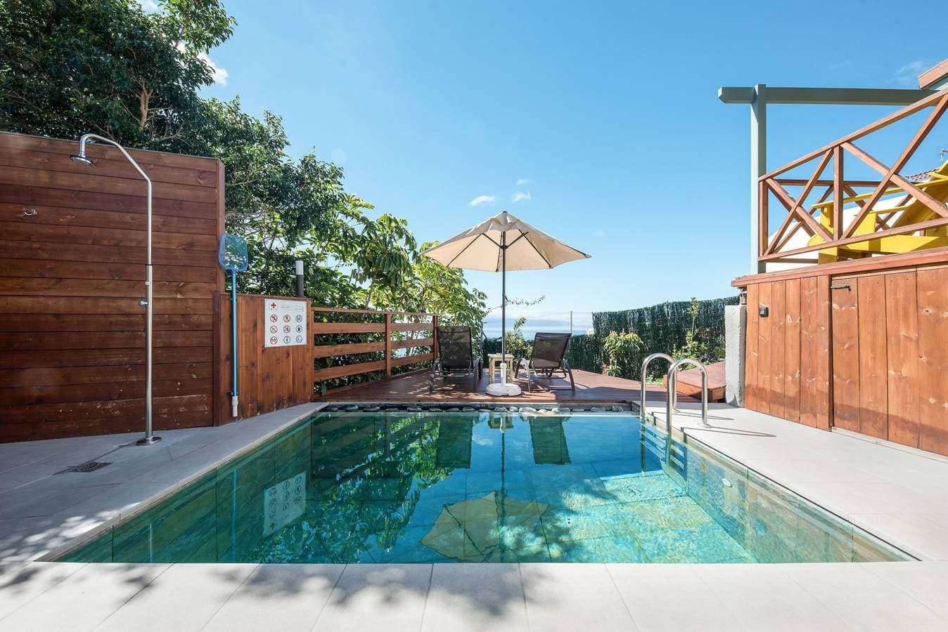 Foto 2 von 30: Ferienhaus 'Las Hermanas I' mit Meer- und Bergblick, Gemeinschaftspool und Garten