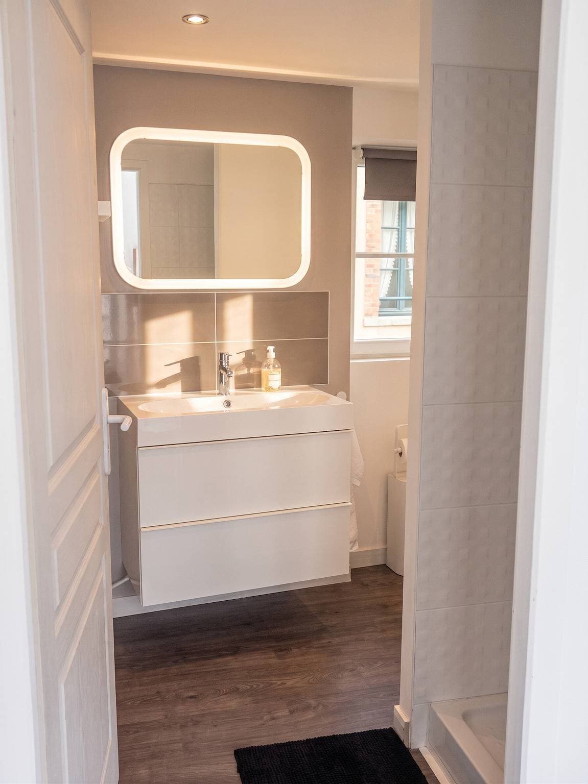 Foto 7 von 12: Modernes Apartment in Granville - 55 m² - Meerblick