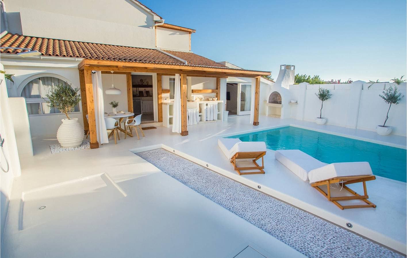 Foto 8 von 24: Gemütliche 2-Zimmer-Wohnung mit Pool, WLAN und Terrasse in Kadumi