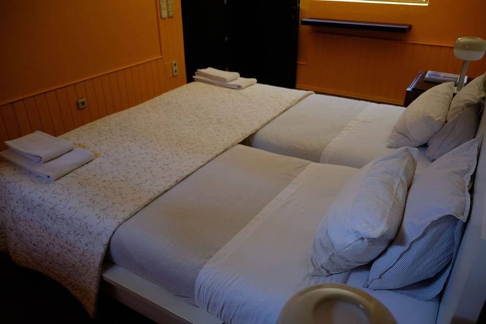 Foto 5 von 23: Charmante Unterkunft in \"Casa do Homem\". Privater Pool. Kostenloses Wifi