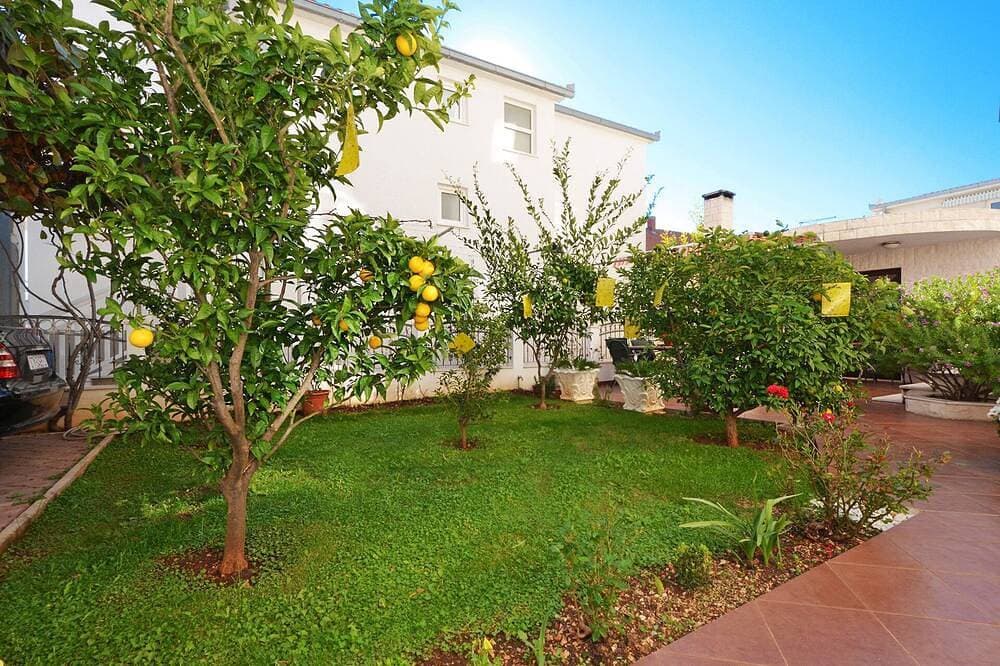Foto 6 von 18: Bungalow Luky 1 for 2 persons, Okrug Gornji-Trogir
