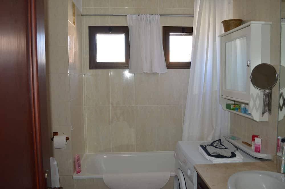 Foto 5 von 21: Schöne wohnung 2 ch., Meerblick, Südterrasse, Schwimmbad, das Meer 5 Minuten entfernt.