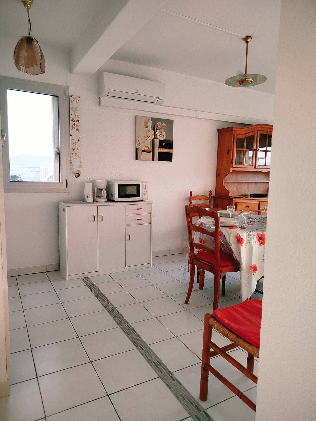 Foto 9 von 32: Ferienwohnung für 4 Personen mit Terrasse