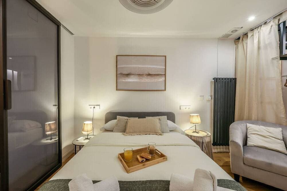 Foto 4 von 30: Design and Elegance in the Heart of Madrid