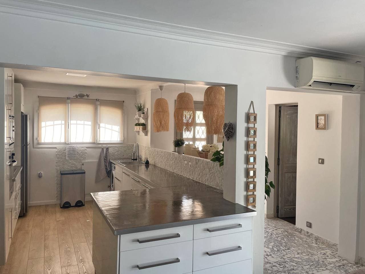 Foto 4 von 25: Luxuriöse Villa mit Klimaanlage und privatem Pool