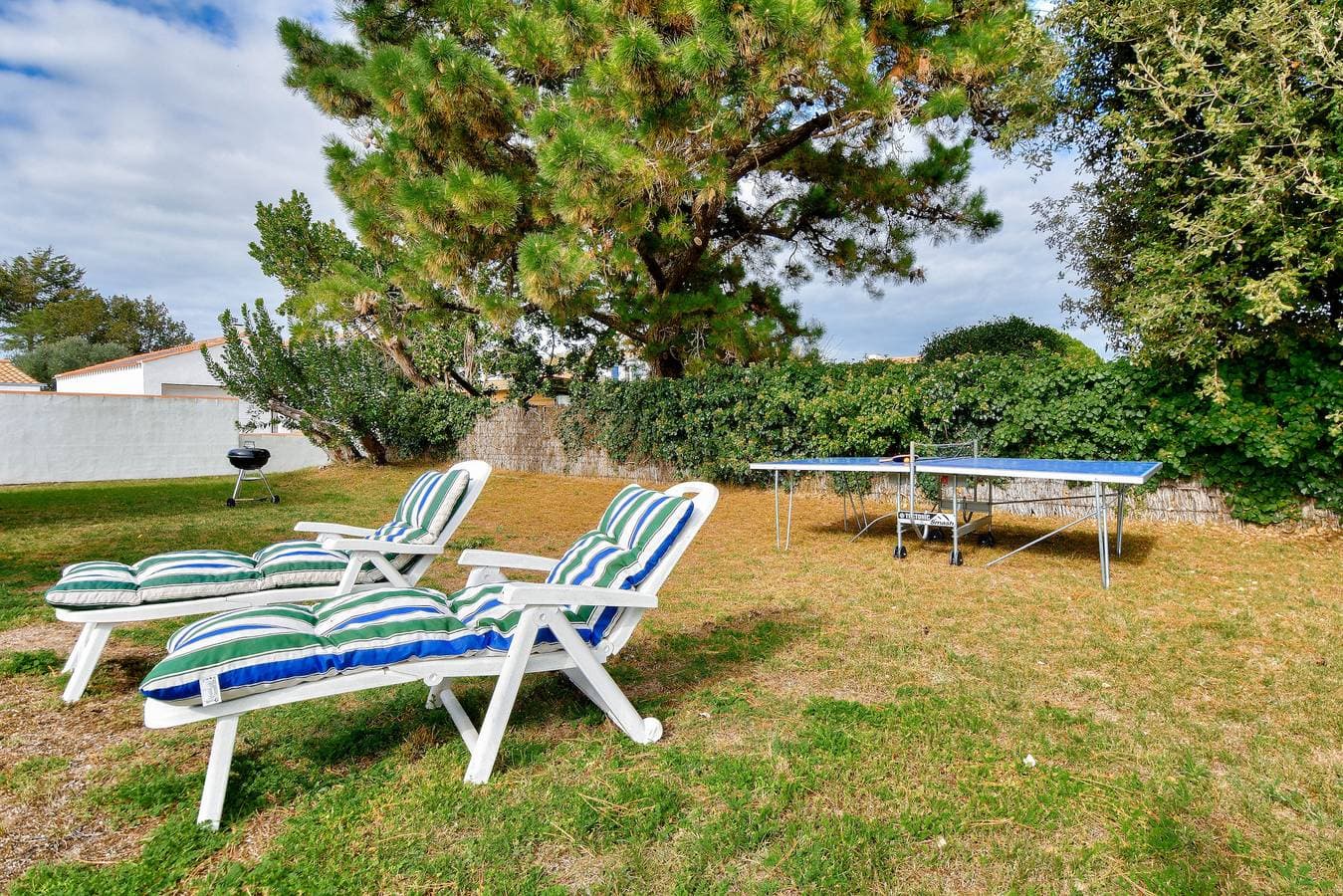Foto 5 von 18: 700m de la plage, jardin, 4 adultes 2 enfants