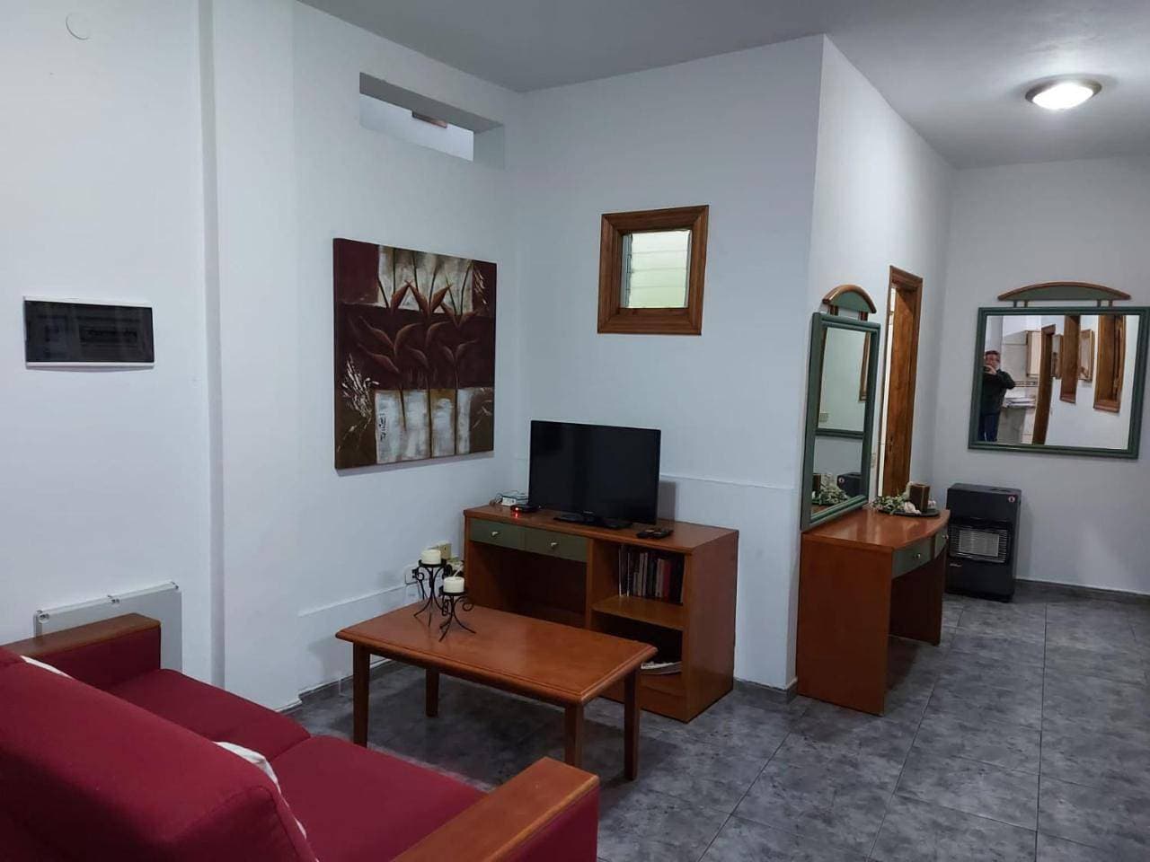 Foto 7 von 22: Two-Bedroom Apartment