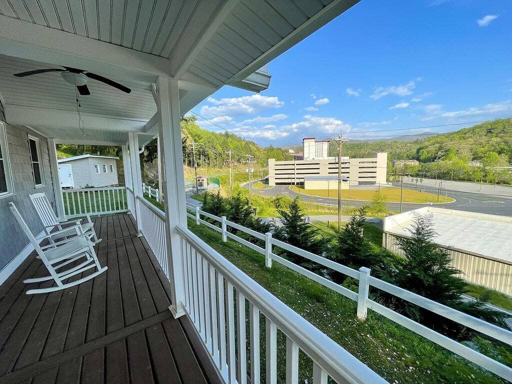 Foto 10 von 21: Poppy's Cottage-Walk to the Casino! WiFi available & Motorcycle Friendly