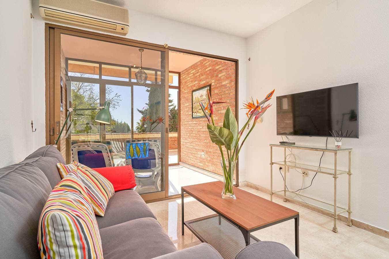 Foto 3 von 25: Ferienwohnung "Ombú" mit Meerblick, privater Terrasse und WLAN