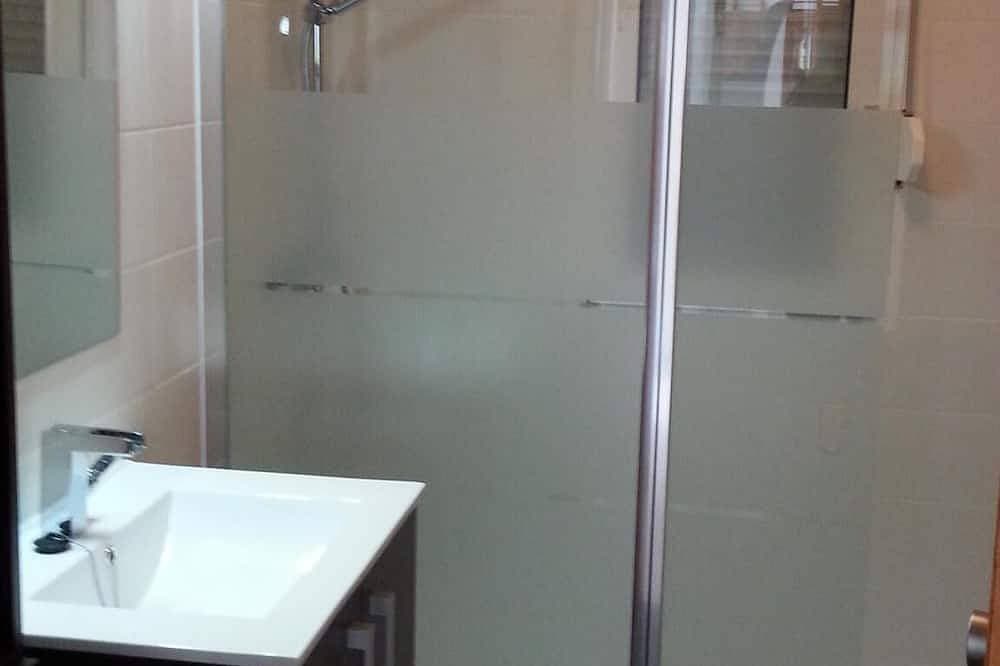 Foto 4 von 30: Klimatisierte Villa mit 2 Schlafz., WiFi und privatem Pool im schönen Garten
