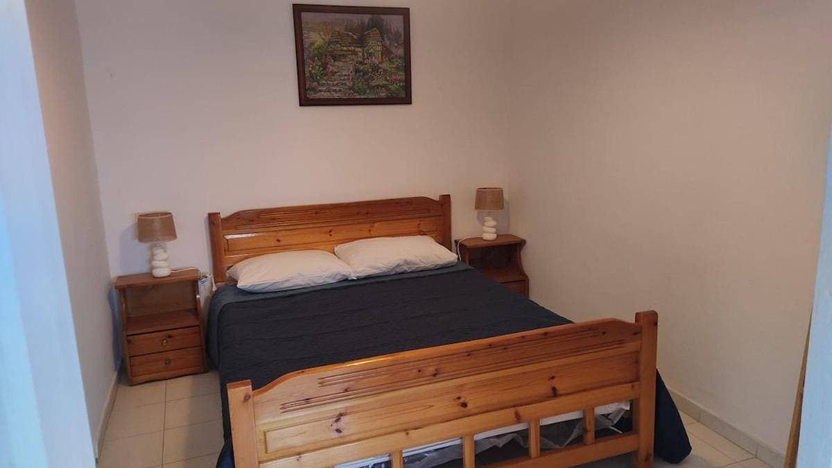 Foto 3 von 12: One-Bedroom Apartment