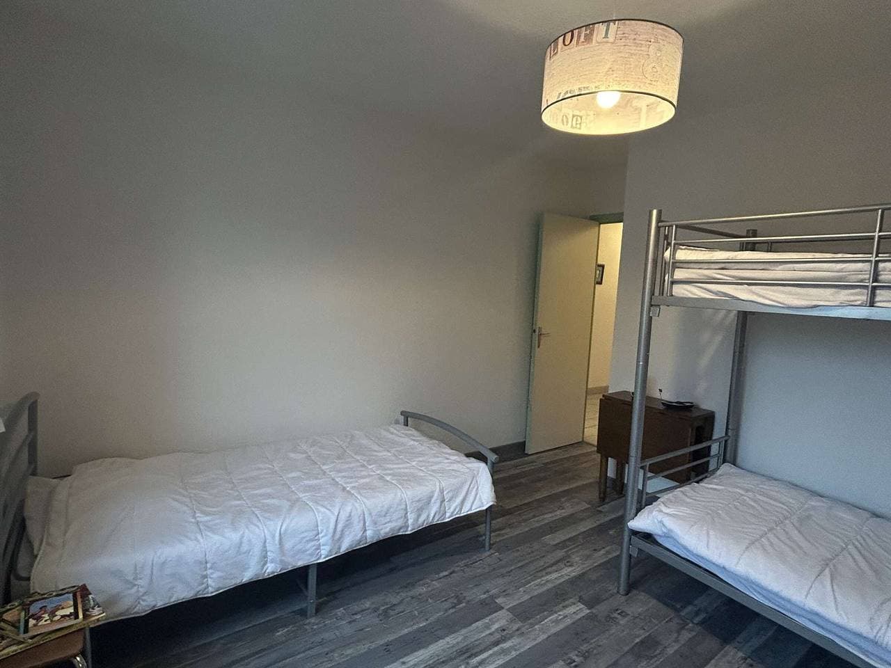 Foto 12 von 21: 300m zum Strand, Balkon, Küche, TV, 2 Schlafzimmer - Perfekt für Familien!