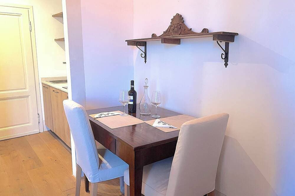 Foto 10 von 16: Lo Studiolo - A charming Studio in Chianti near Florence