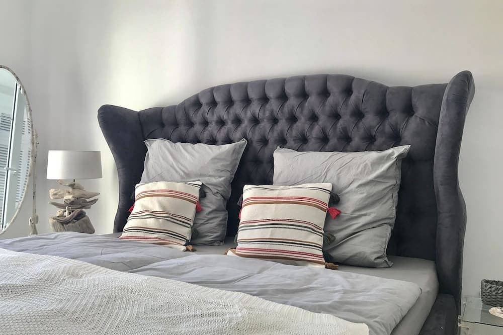 Foto 3 von 30: Super Meerblick *****1. Meereslinie Villa*privat*großer Pool*toller Garten*WIFI