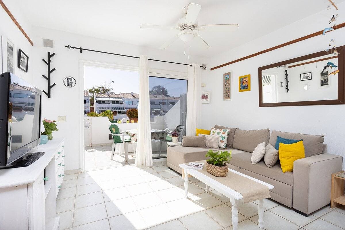 Foto 2 von 35: Ferienwohnung für 3 Personen mit Terrasse