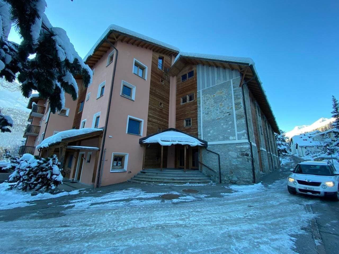 Foto 5 von 32: Haus Suot Chesas 8b