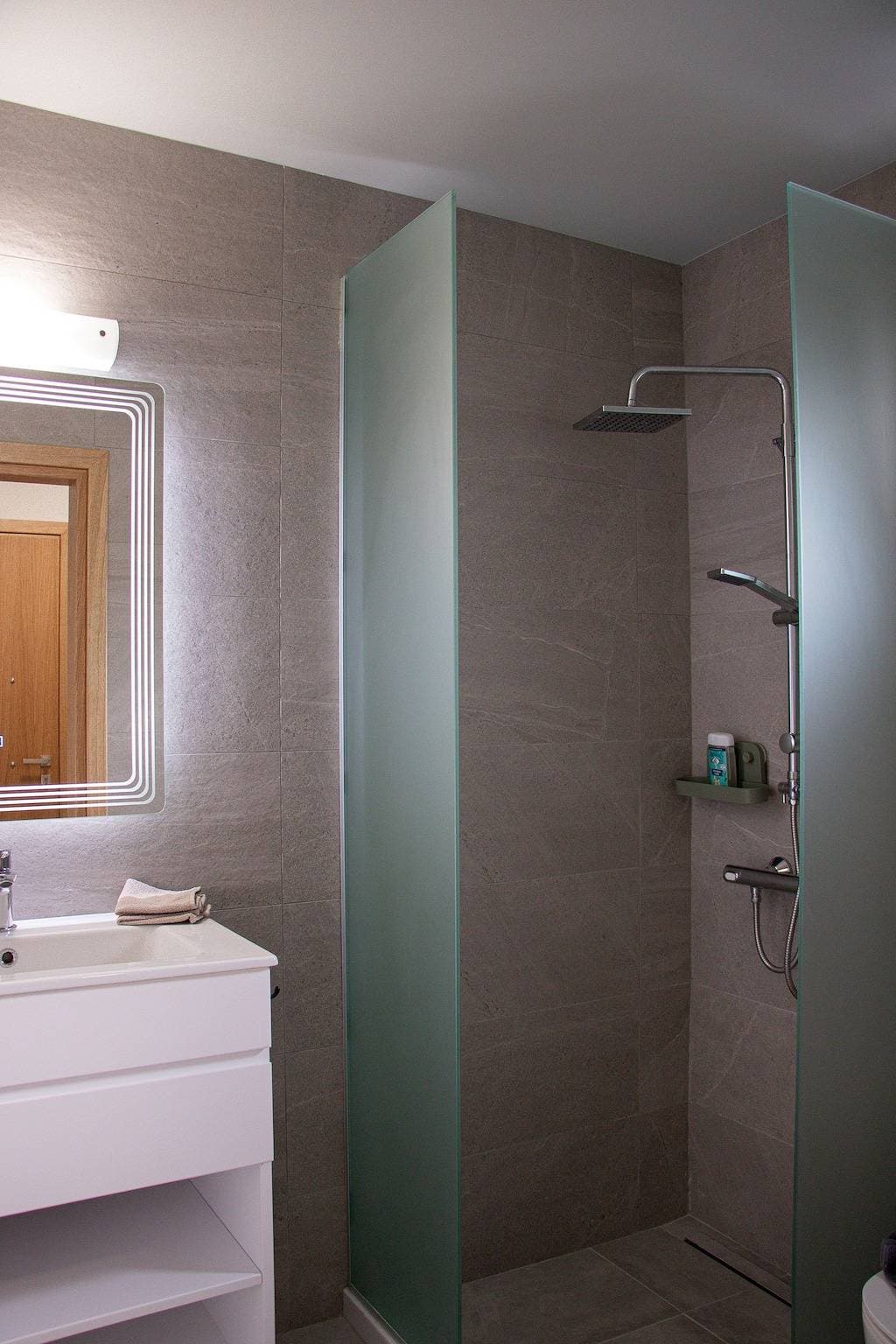 Foto 7 von 14: Ferienwohnung für 3 Personen mit Terrasse