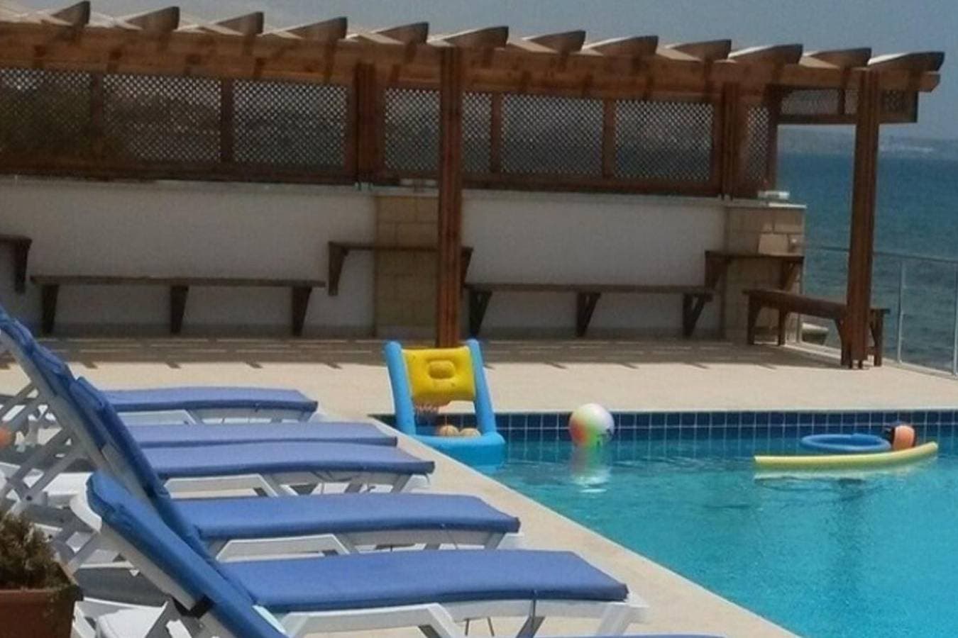 Foto 6 von 49: Villa für 10 Personen mit Garten