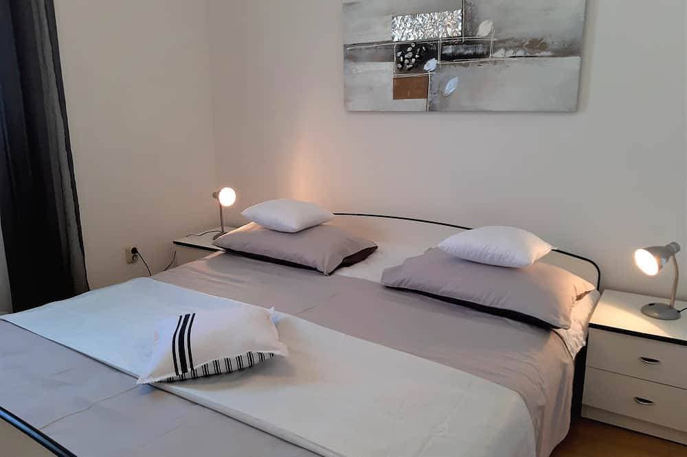 Foto 3 von 30: Ferienwohnung Kristina 400 m zum Sandstrand + Klimaanlage + WiFi +Geschirrspüler