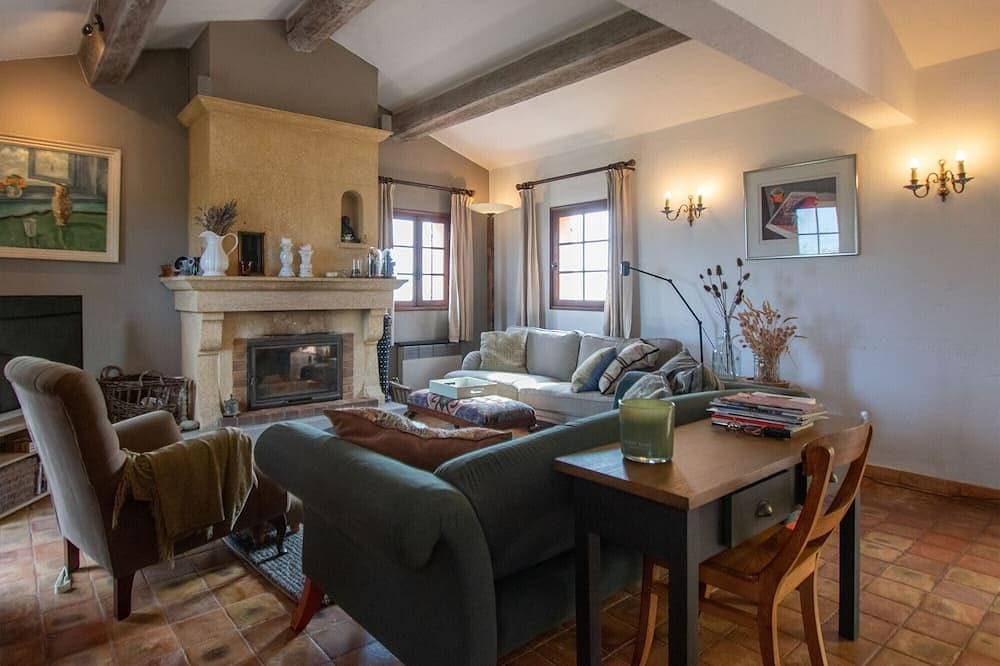 Foto 6 von 30: Villa Les Margoutons – Familienfreundliche Villa mit beheiztem Pool, Meerblick und großem Garten bei Cannes