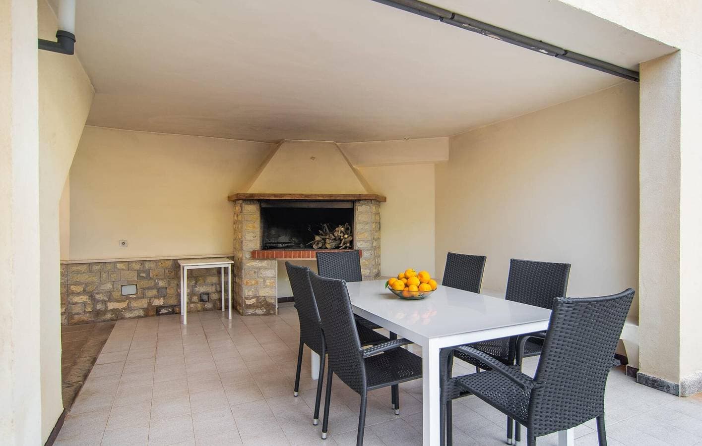 Foto 9 von 47: Gemütliches Appartement mit Terrasse, Pool & AC, 1km bis Cala Petita
