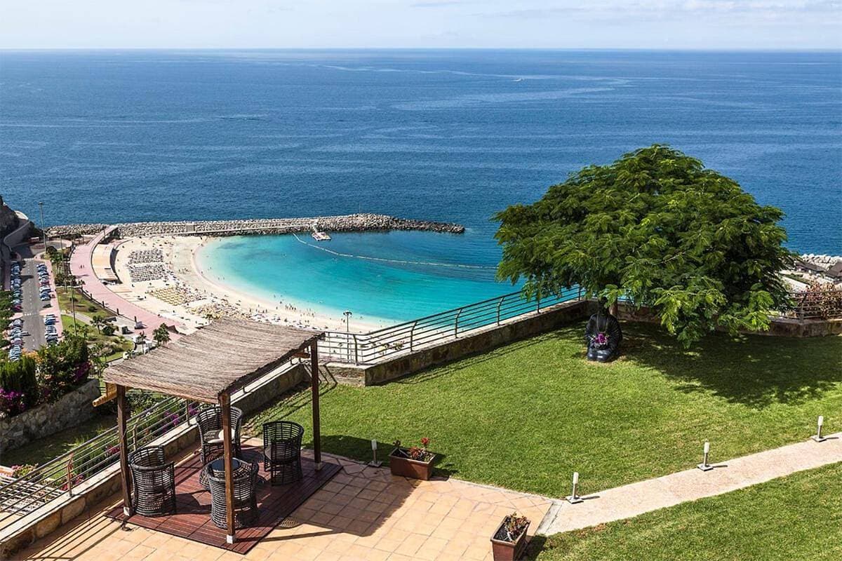 Foto 4 von 84: Apartmenthotel für 10 Personen mit Pool