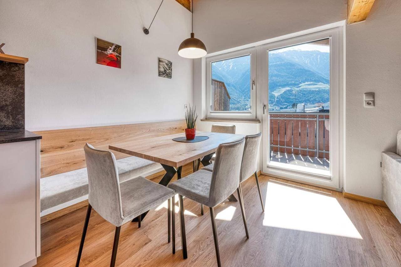 Foto 6 von 12: Apartment with Mountain View
