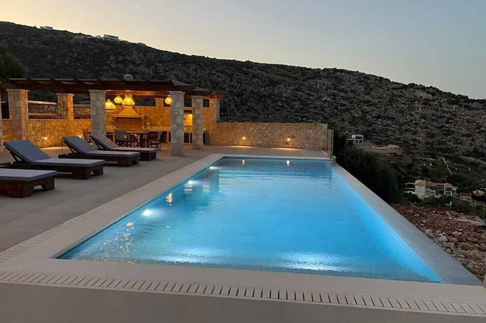 Foto 9 von 30: Amazing sea view and private pool - Blue Sea House at 200 m from the beach