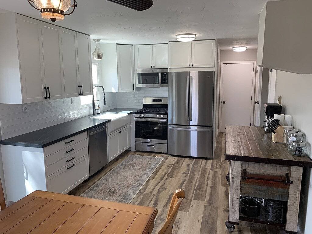 Foto 8 von 20: Utah Getaway mit Bar im Erdgeschoss, DirecTV, Netflix, High-Speed-Internet und BBQ!