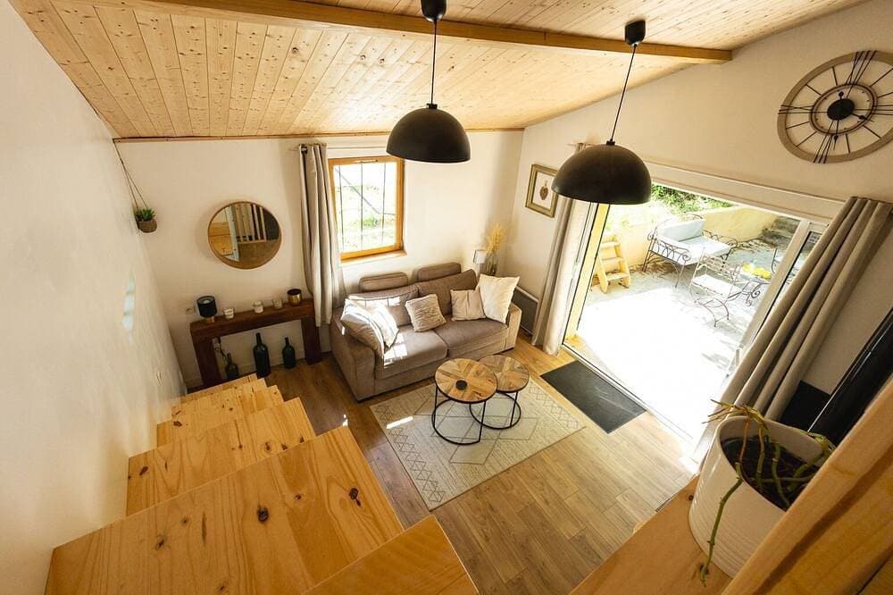 Foto 8 von 30: Une Maison Tout Confort, son Grand Terrain Nature et sa Piscine Juste Pour Vous!