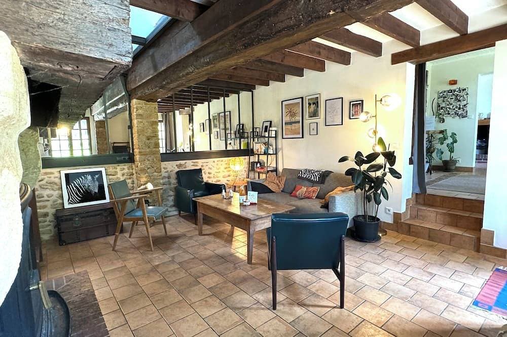 Foto 7 von 30: The Poussiniere Cottage - View - 6p