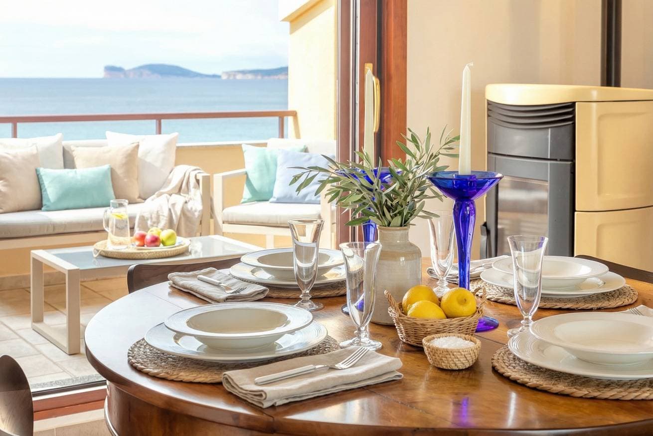Foto 5 von 35: Vittoria Penthouse im Zentrum von Alghero mit großer Terrasse mit Blick auf das Meer, Parkplatz