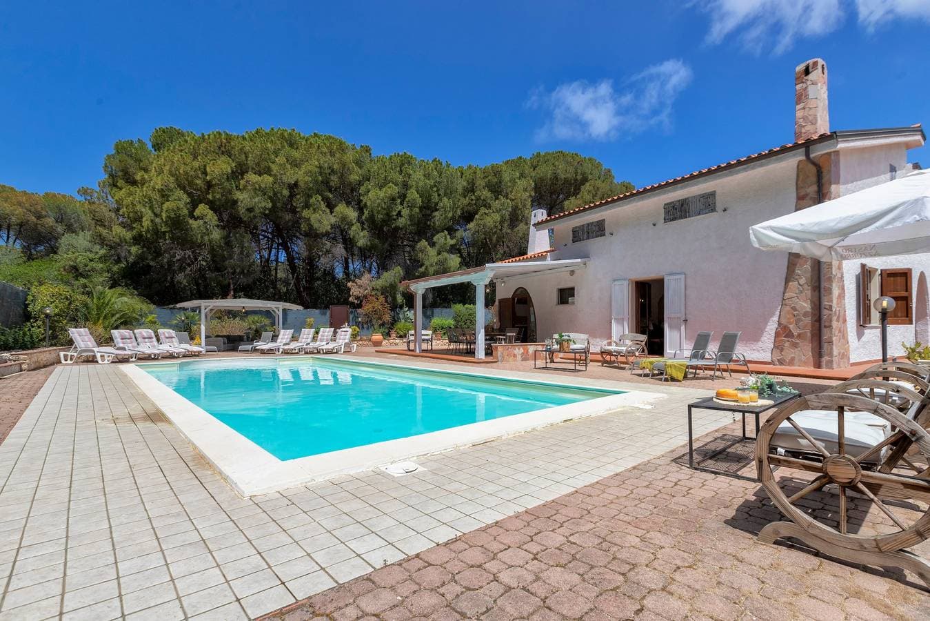 Foto 3 von 41: Villa 'Matian' mit privatem Pool, WLAN und Klimaanlage