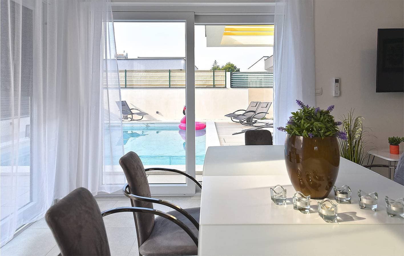 Foto 6 von 33: Gemütliche 2-Zimmer-Wohnung mit Pool, WLAN und Terrasse, 1,5 km vom Strand von Fažana entfernt