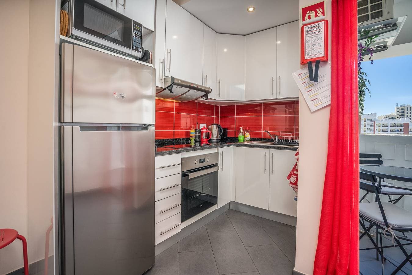 Foto 13 von 23: Ferienwohnung 'Carpe Diem' mit Balkon, WLAN und Klimaanlage