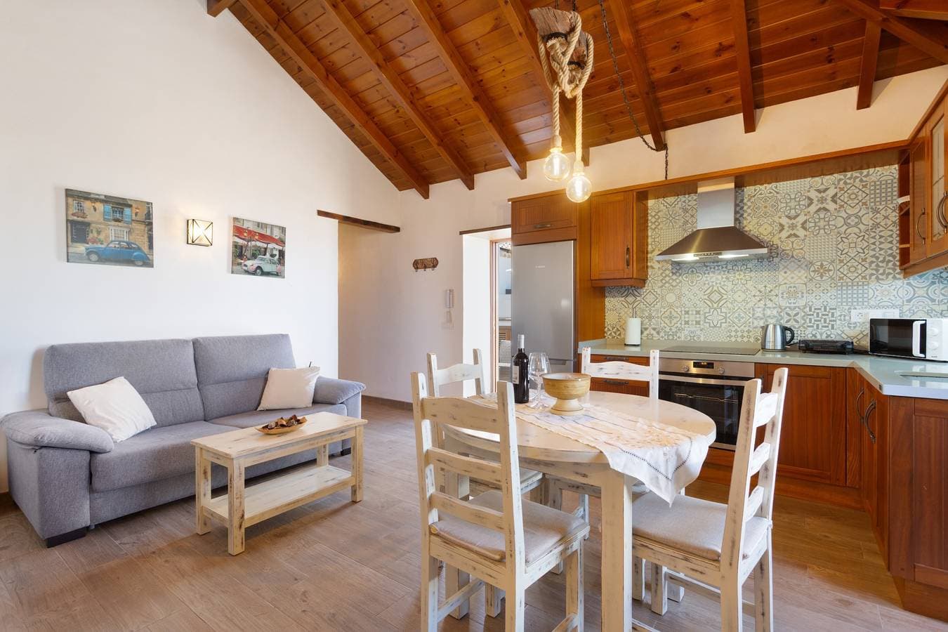 Foto 5 von 24: Ferienhaus 'Volcán 18' mit Meerblick, privater Terrasse und Wi-Fi