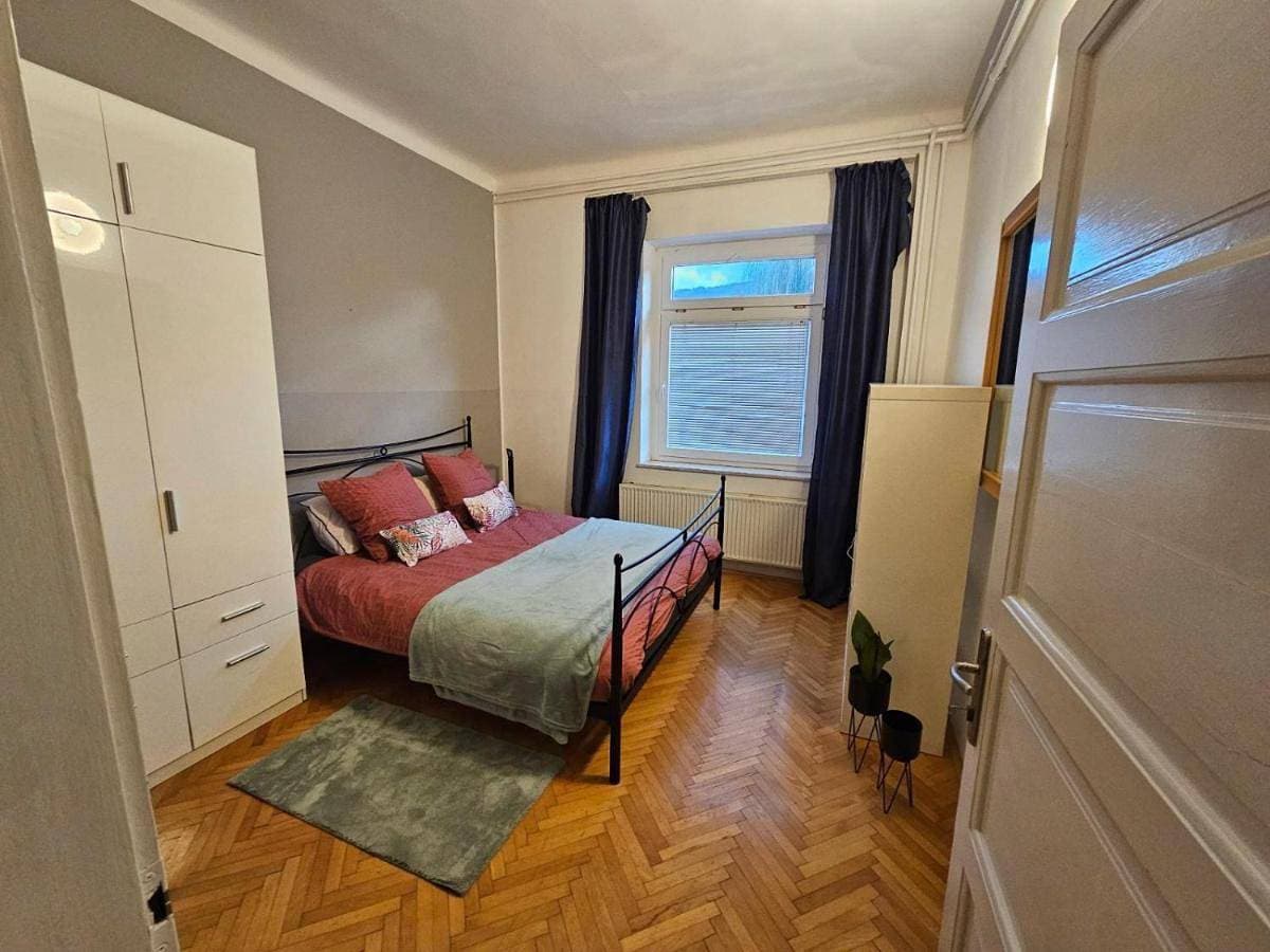 Apartma Pekrska vila 1
