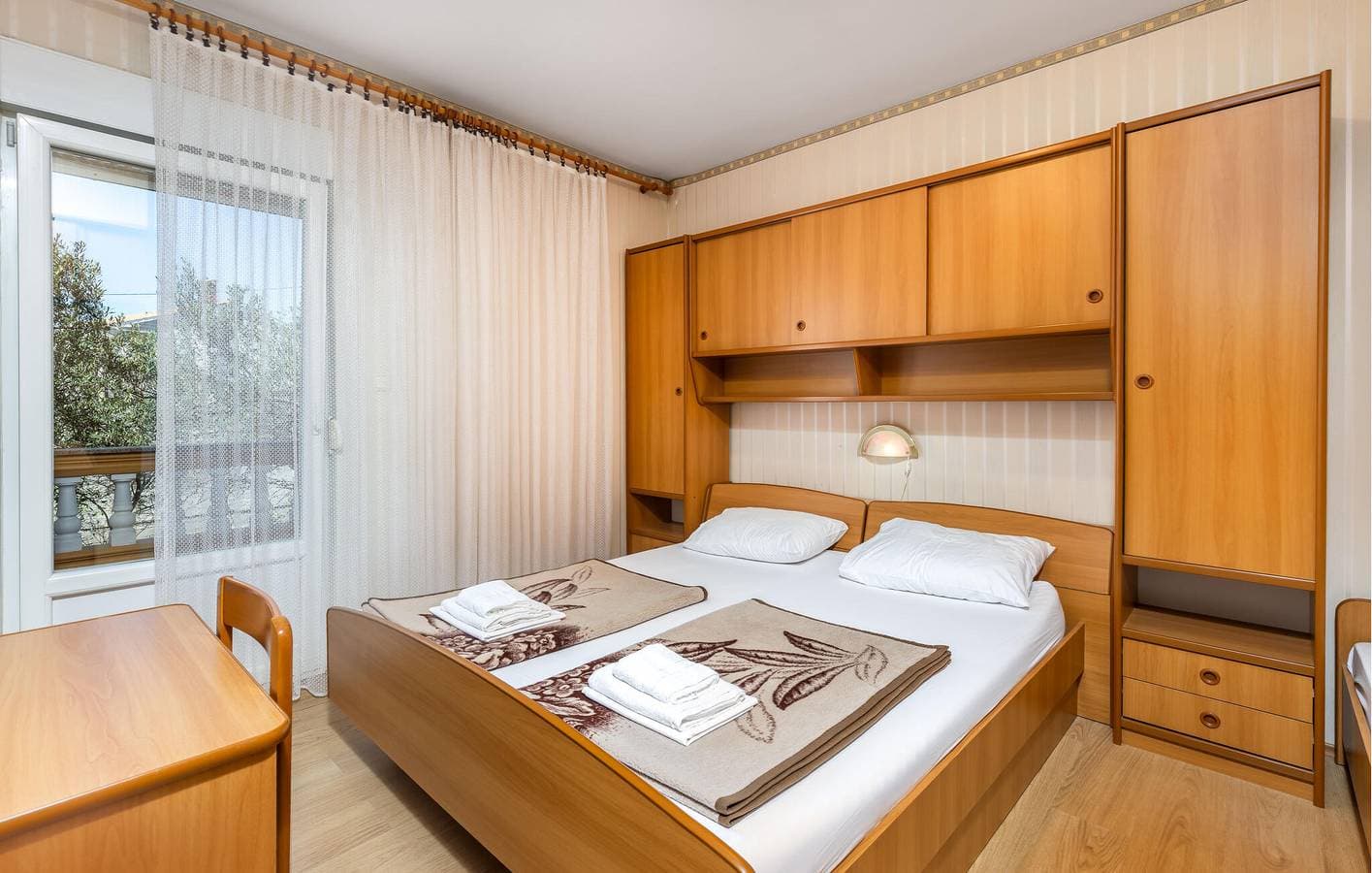 Foto 6 von 21: Gemütliches Apartment mit Meerblick, WLAN, Parkplatz und Terrasse in Strandnähe