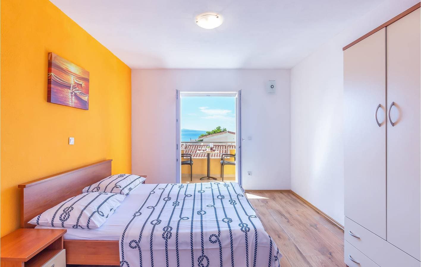 Foto 11 von 20: Apartment mit Meerblick, Terrasse, Parkplatz und WLAN, 700 m vom Strand entfernt