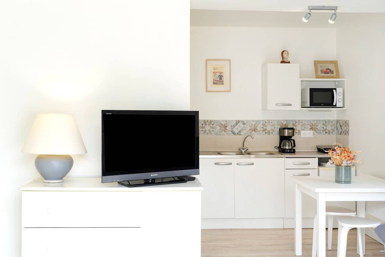 Foto 9 von 20: Gästezimmer 'Unabhängiges Zimmer, Alles zu Fuß erreichbar' mit Gemeinschaftsgarten & WLAN